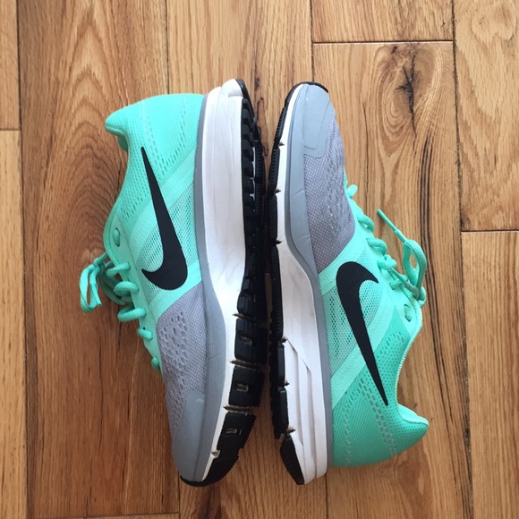 mint green tennis shoes